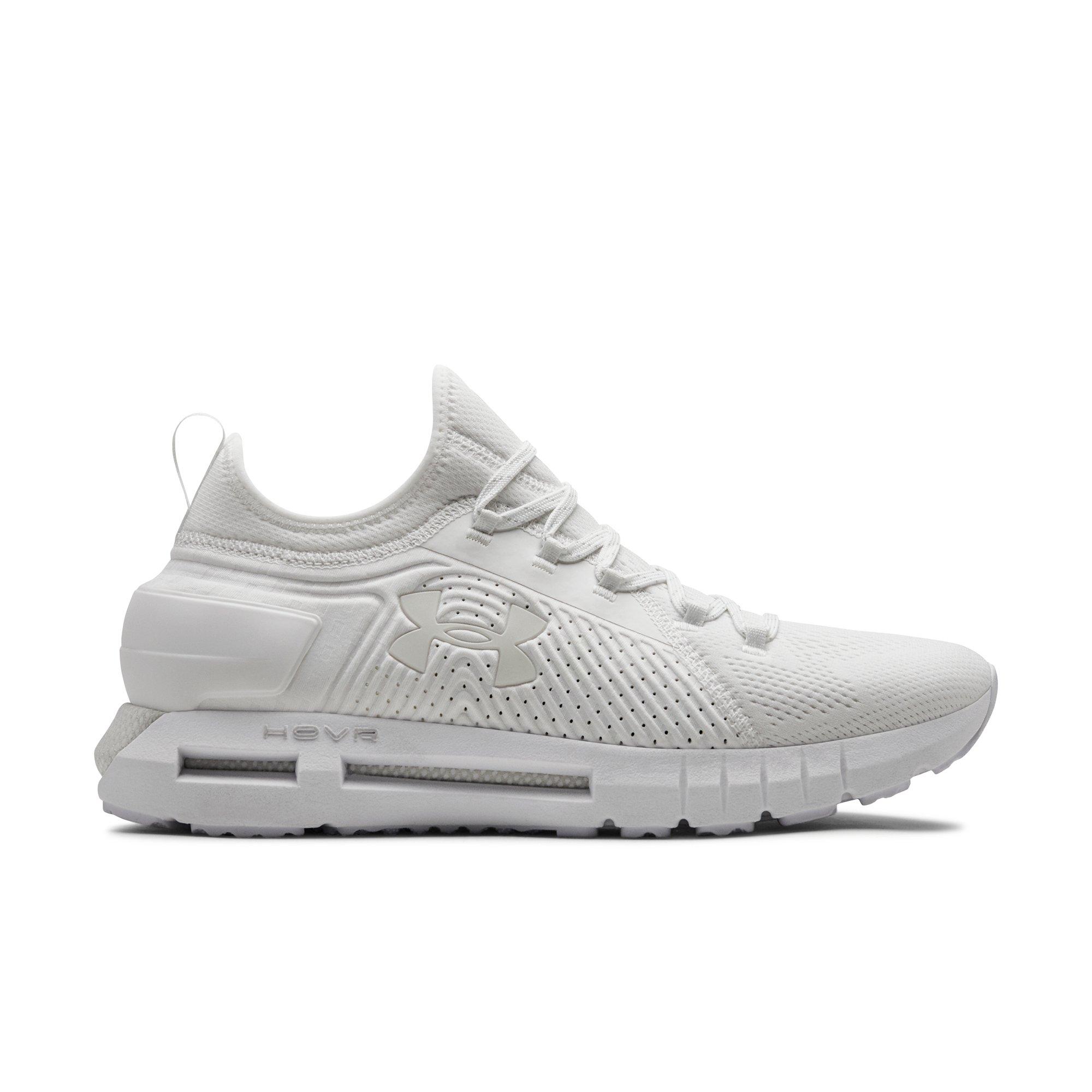 Under armour shop mens white shoes